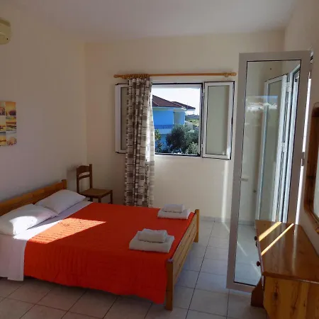 Jerry's Lassi Lassi (Kefalonia)